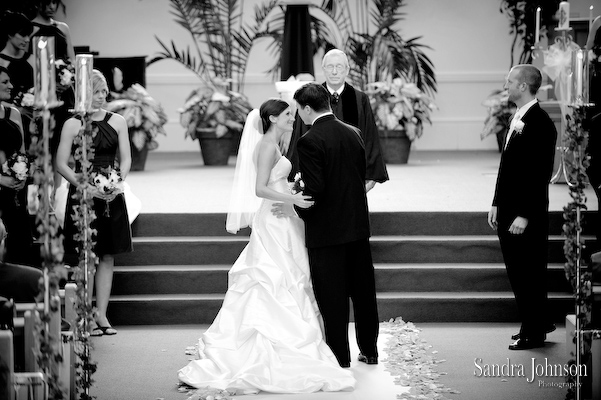 Best First Baptist Orlando Wedding photographer - Sandra Johnson (SJFoto.com)